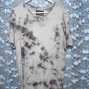 PacSun Light Gray Tee